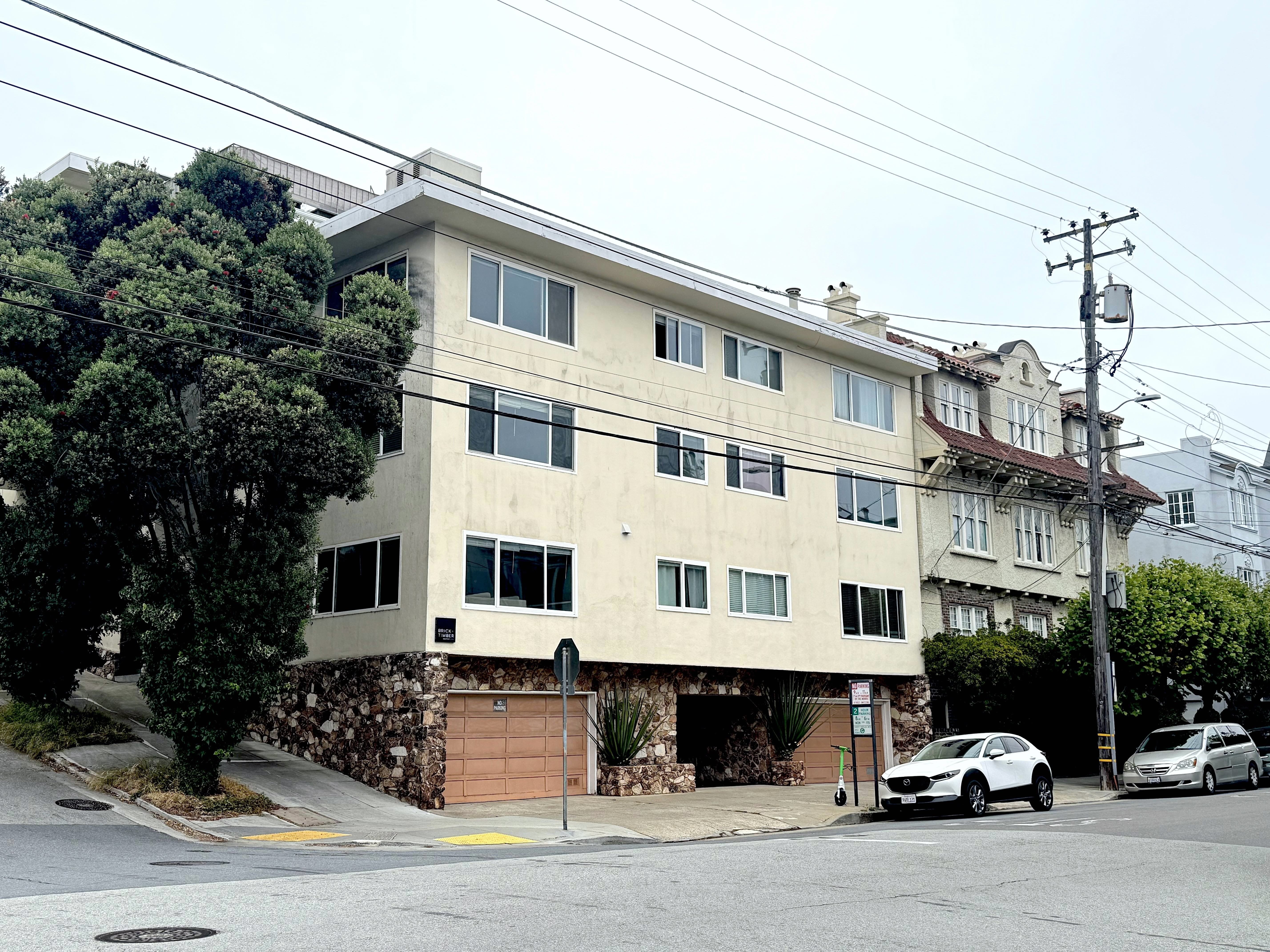 2898 Jackson Apartments photo 2